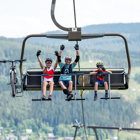Mountain Lodge, Topptrysil 6+1 Guest -skihytta